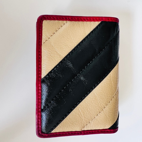Gucci GG Marmont Wallet/Card/Coin Holder - Picture 5 of 11